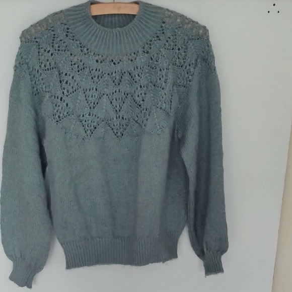 Sweet Hand Knit Sweater with Lace Pattern Yoke - Picture 5 of 5